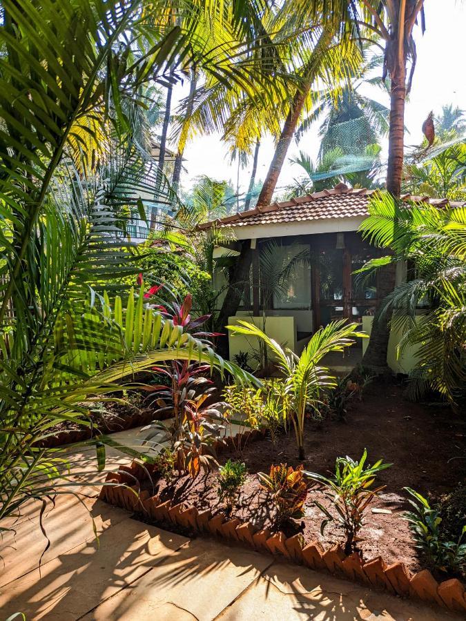 De Soul Sante Beach Resorts Morjim Goa Exterior foto