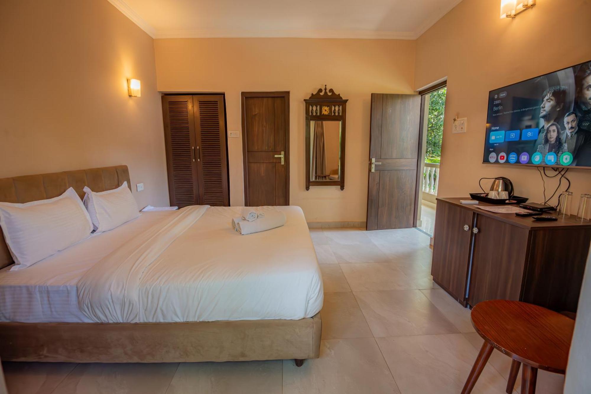 De Soul Sante Beach Resorts Morjim Goa Exterior foto